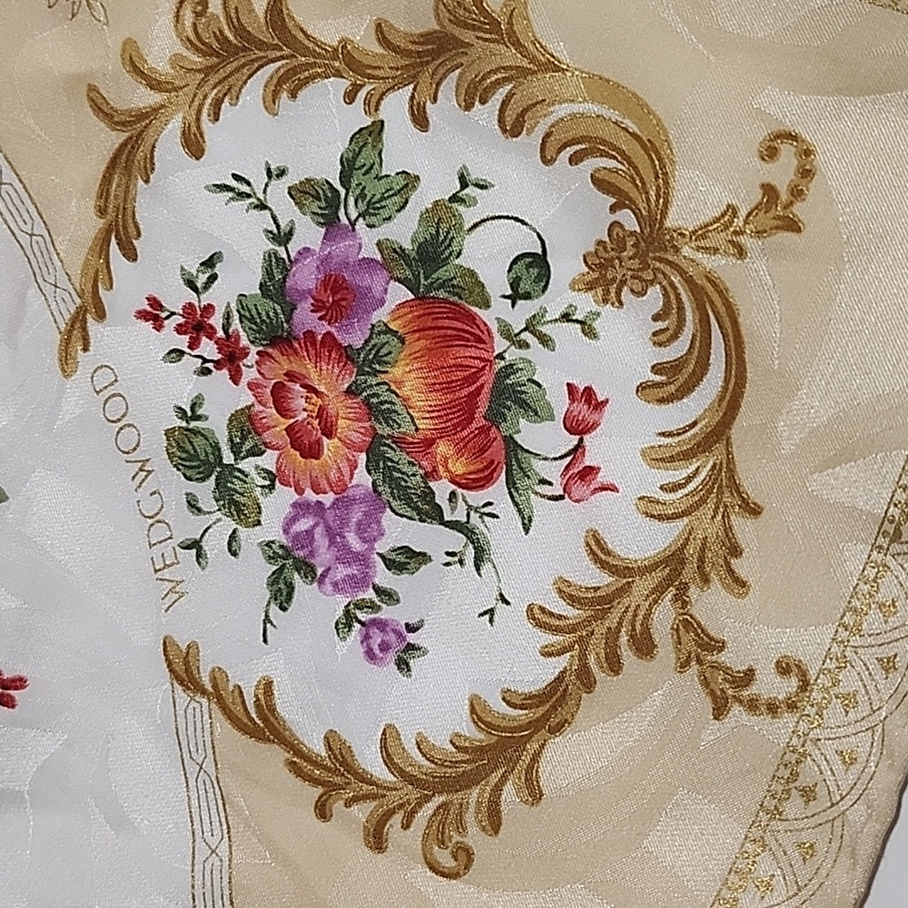 Wedgwood Handkerchief silk/ cotton